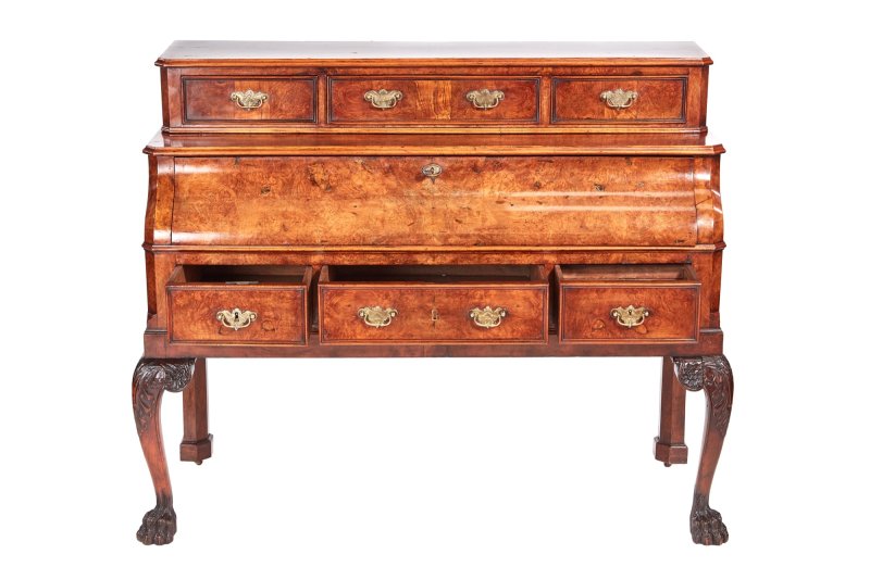 Exceptional Quality Antique Victorian Burr Walnut Bureau - Image 4